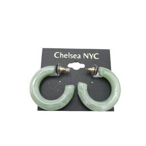 Chelsea NYC Green Acrylic Marbled Hoop Earrings Vintage NOS